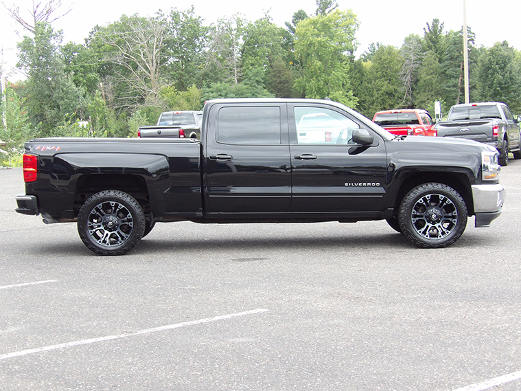 2018 Chevrolet Silverado 1500 LT photo 6