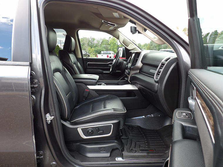 2019 Ram 1500 Laramie photo 20