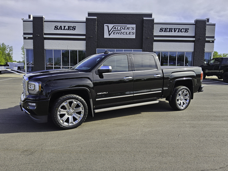 2017 GMC Sierra 4WD Crew Cab Short Box's photo