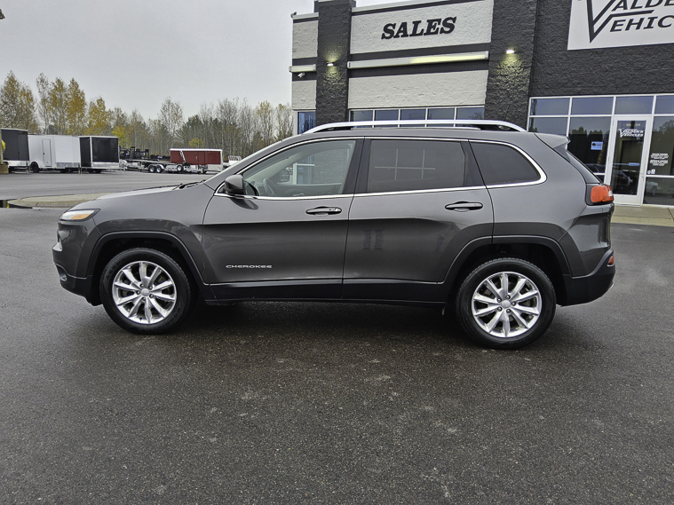 2017 Jeep CHEROKEE SUV